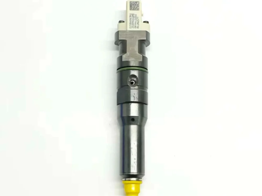 1FD03001-64-BEBJ1D03001-DAF-Truck-1974030-Smart-Injector-Main-Image 1FD03001-64 BEBJ1D03001 F2P smart injector suitable for DAF Trucks, matching OE number 1974030. Vertical layout showcasing full injector body, terminal head with connector block, green sealing ring, and yellow nozzle protection cap on white background.