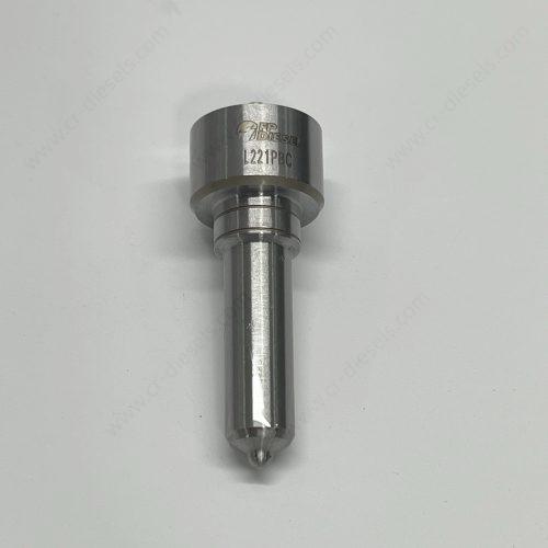 dlw-nozzle-nz7001-l221pbc-main Main image of DLW NZ7001 injector nozzle showing high-precision metal finishing and engraved L221PBC part number.