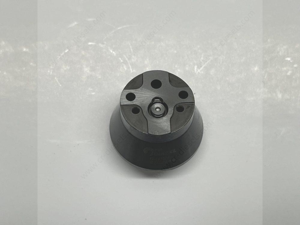 dlw-valve-cv7008-7206-0460-top-view High-precision flat interface view of DLW CV7008 valve, showcasing seating orifices and center control hole.
