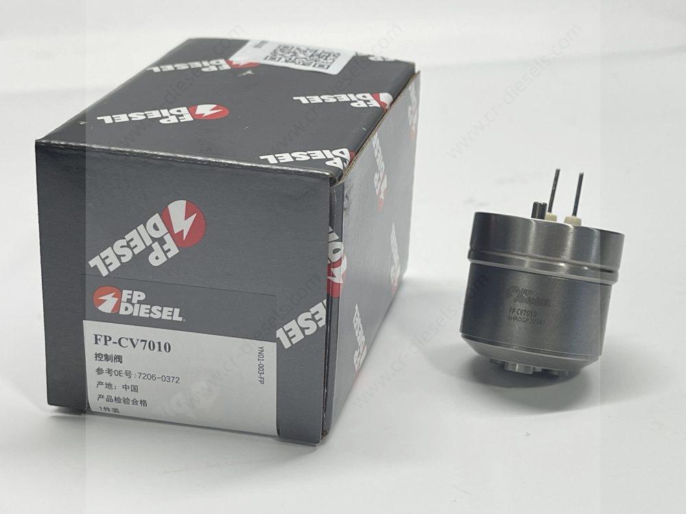 DLW CV7010 control valve next to its original black retail packaging box with reference OE part number 7206-0372.